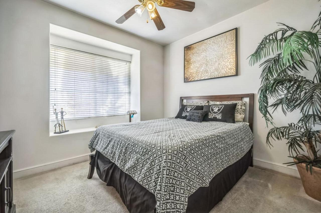 Сasa de vacaciones 466 Massive 5 Bedroom Close To The Strip Las Vegas